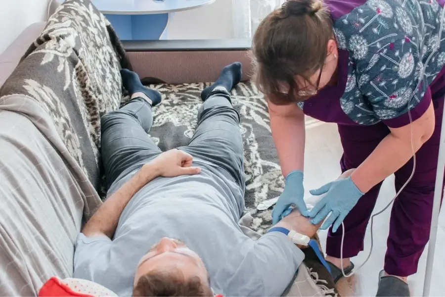 Срочный вывод из запоя в Ершове: быстро, недорого