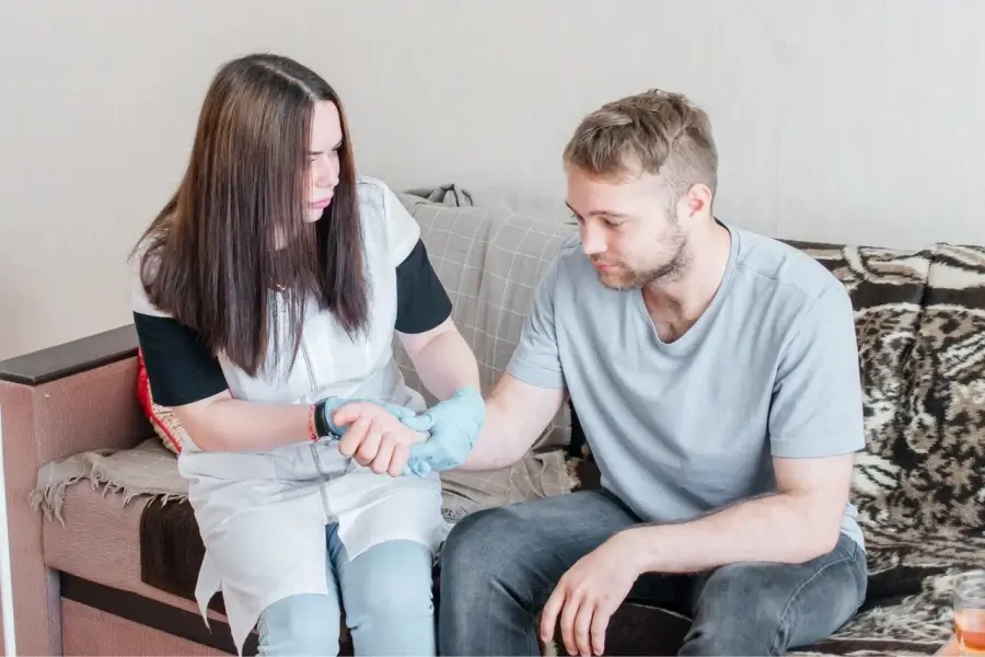 Нарколог на дом в Ершове: быстро, недорого